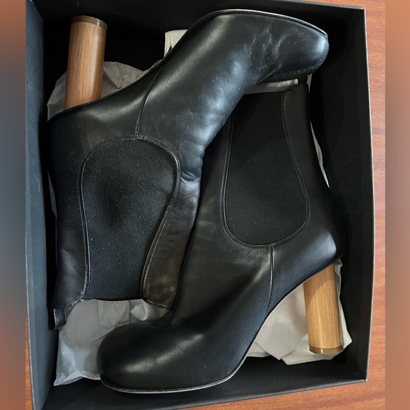 AWAKE Mode Arianne Booties - Picture 10 of 10